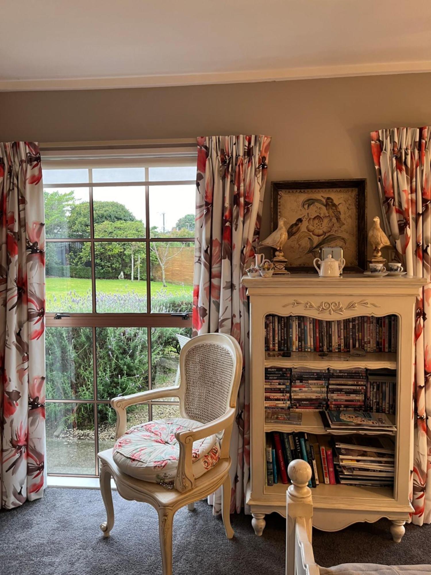 Tudor Manor Bed & Breakfast Paraparaumu Esterno foto