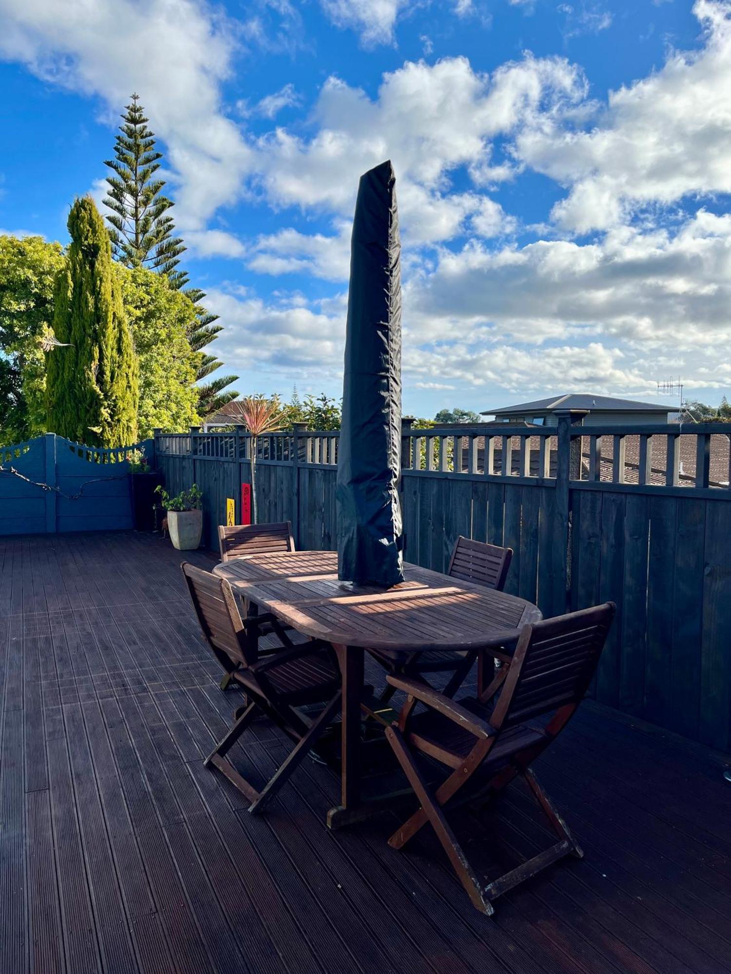 Tudor Manor Bed & Breakfast Paraparaumu Esterno foto